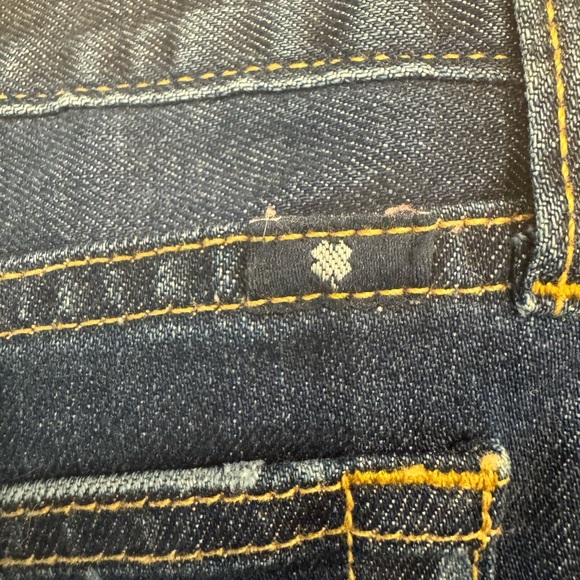 Lucky Brand Womens Shorts Size 2 Dark Distressed Denim Mid Rise - Picture 3 of 8